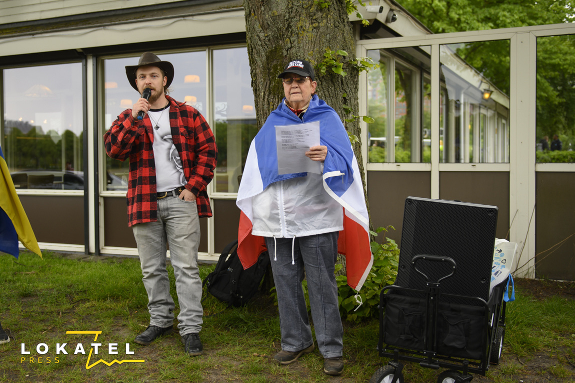 Protestmars tegen immigratiebeleid rustig verlopen in Centrum