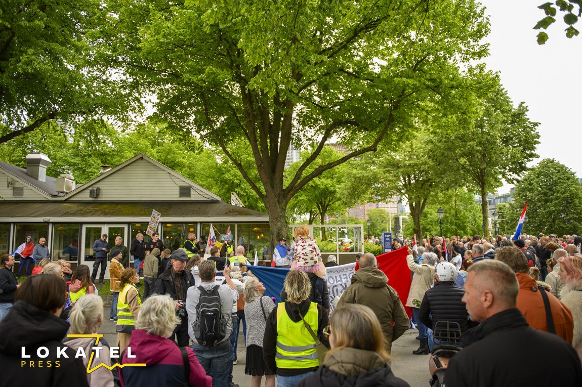 Protestmars tegen immigratiebeleid rustig verlopen in Centrum