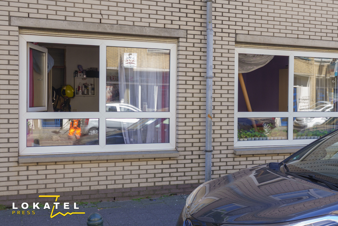 Portiek ontruimd na woningbrand in Centrum