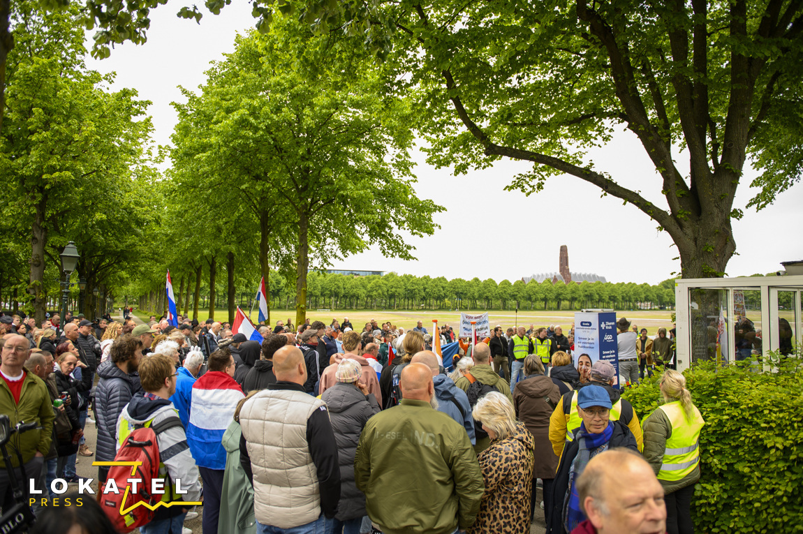 Protestmars tegen immigratiebeleid rustig verlopen in Centrum