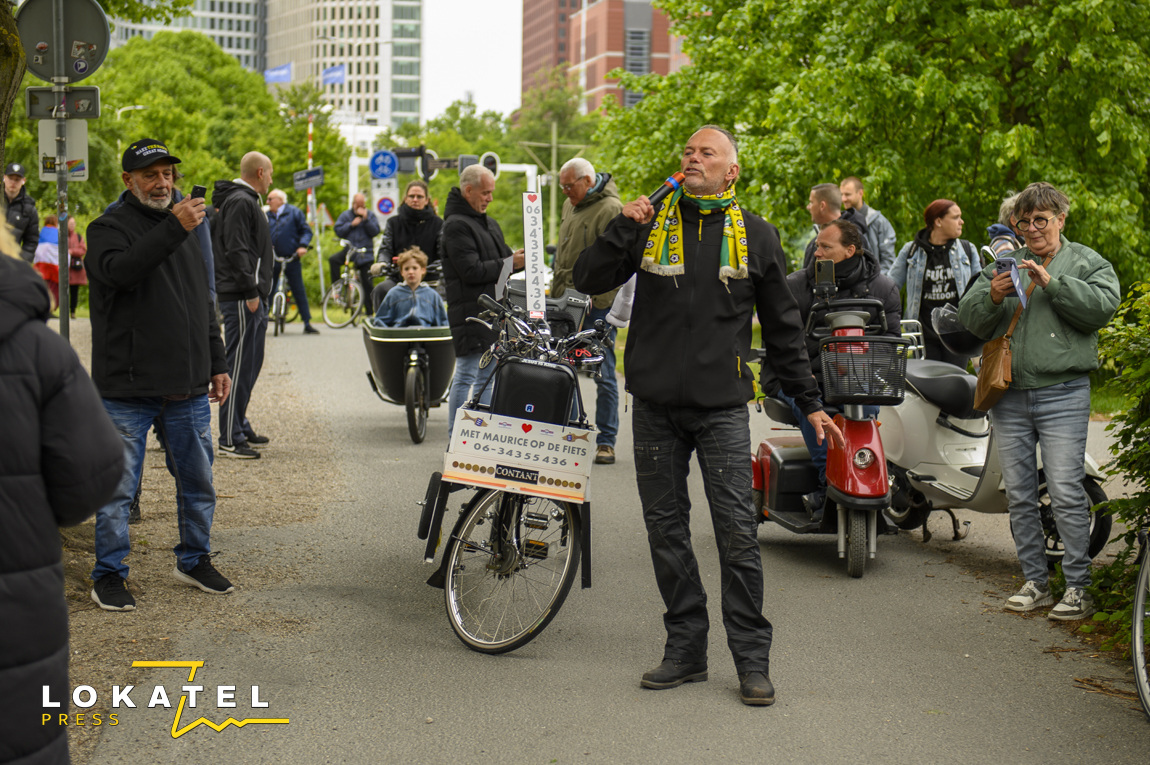 Protestmars tegen immigratiebeleid rustig verlopen in Centrum